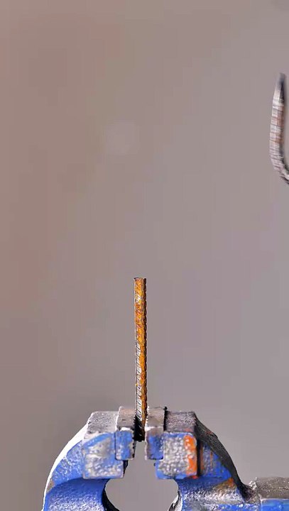 Rebar transformed into a power drill🛠️