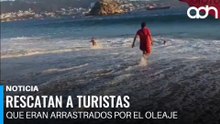 Rescatan a dos turistas en playa de Acapulco tras ignorar restricciones