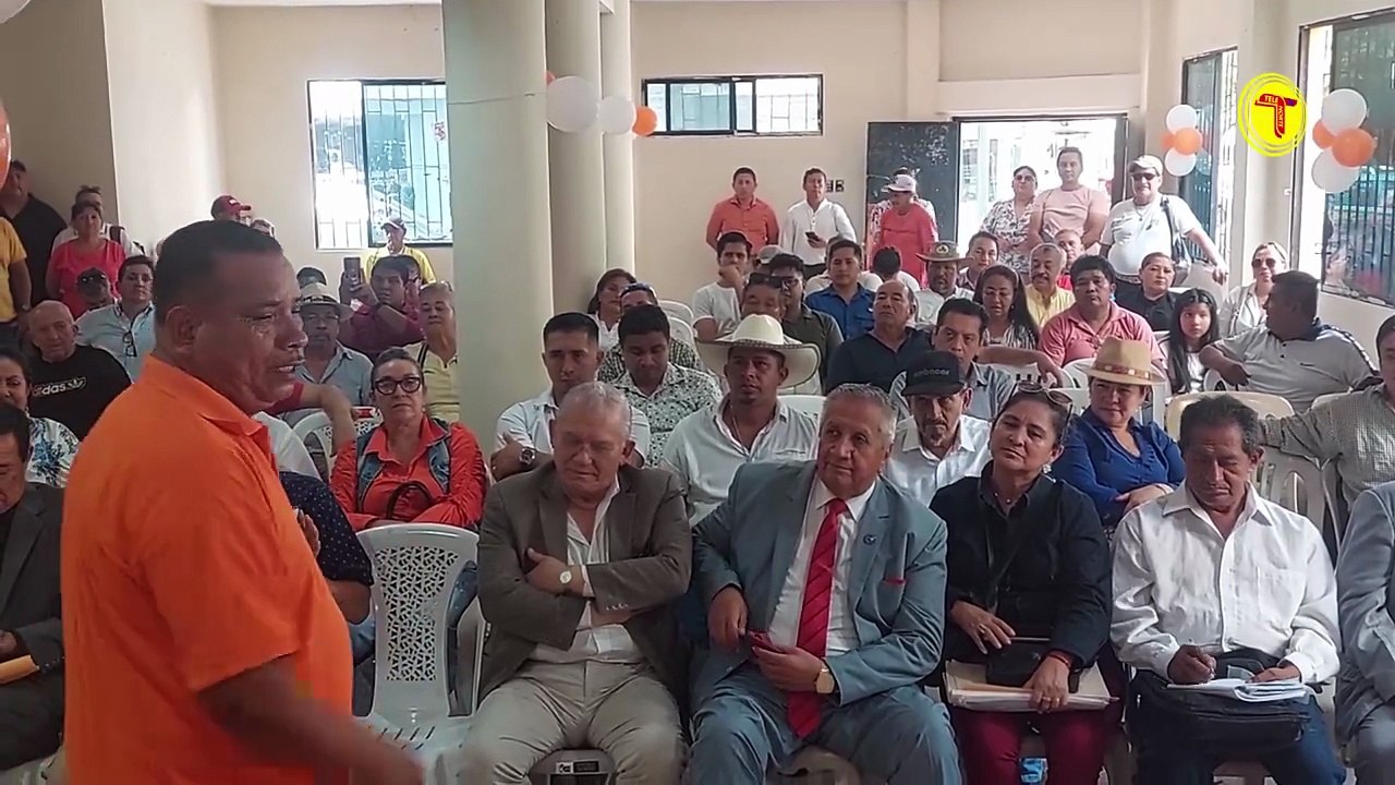 DIRECTOR NACIONAL DE LA IZQUIERDA DEMOCRÁTICA MANTUVO UN DIÁLOGO DIRECTO CON DIRIGENTES