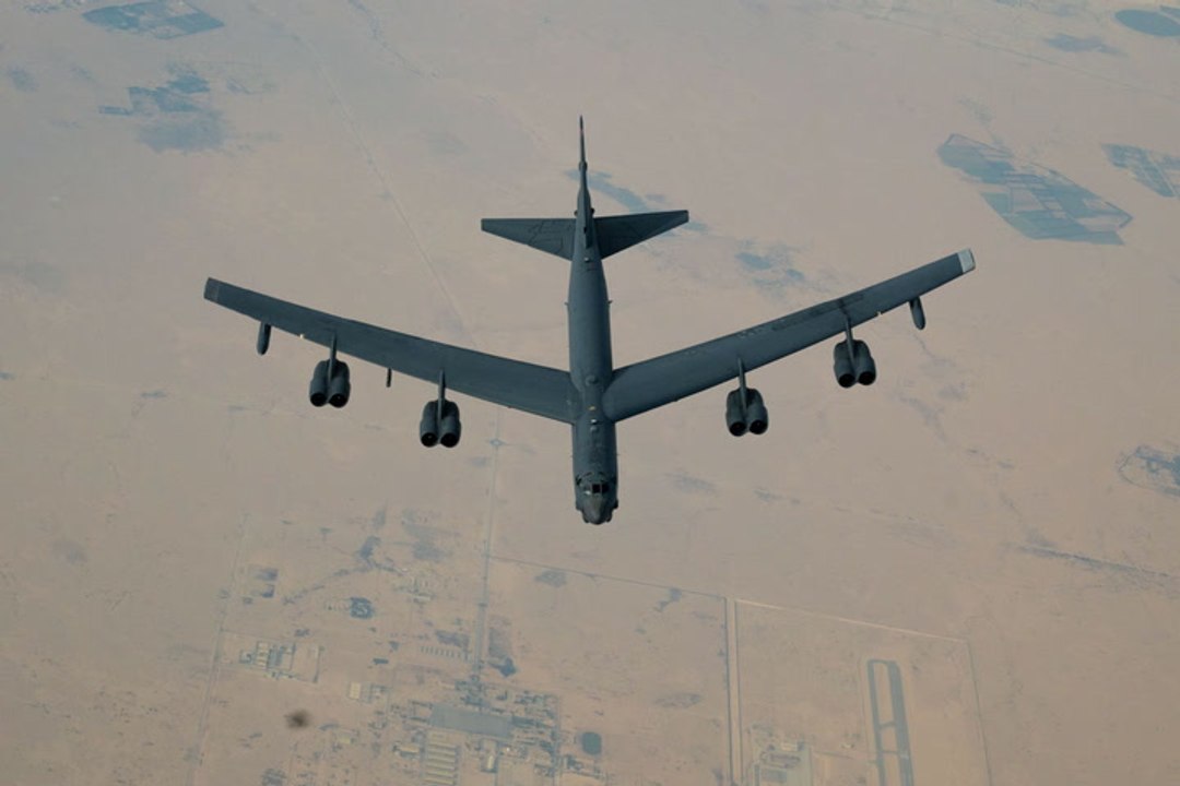 B-52 Stratofortress bombers enter the war with Iran