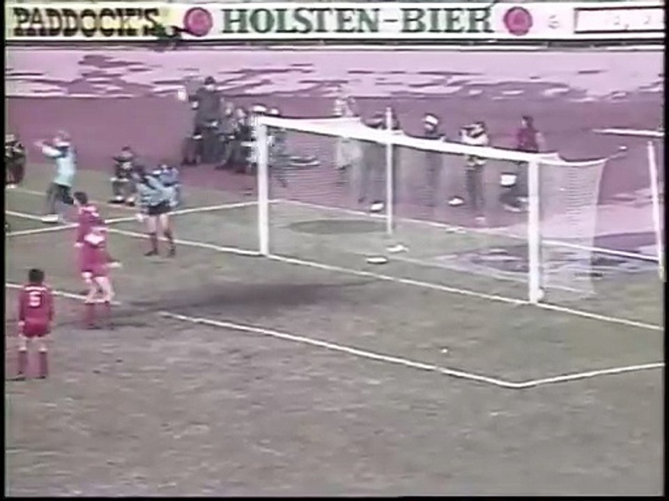 BREME - DUSSELDORF - 1985 - SAISON 1984/1985 -
