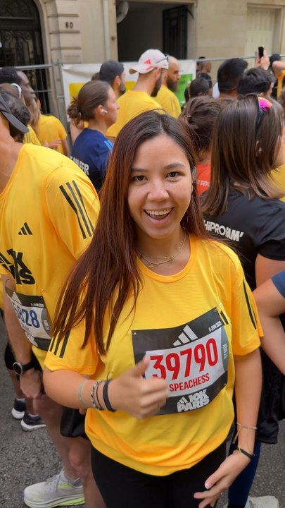 Courir un 10km enceinte ? FAIT 🏆Ça aurait été mal me connaître que de croire que je n’allais pas participer 🙊Je rêvais du 10k d’adidas et quand je me suis inscrite, je ne pensais vraiment pas que je serai enceinte ✨🍼 alors je les fait en marchant 😂