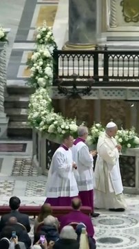 El Papa León XIV revive el rito de la Lavanda de los Pies en su primer Jueves Santo.