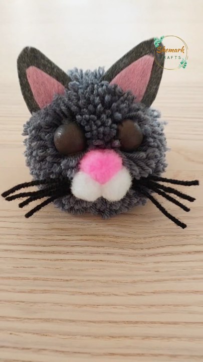 How to Make Cat with Yarn | Easy Craft Idea!