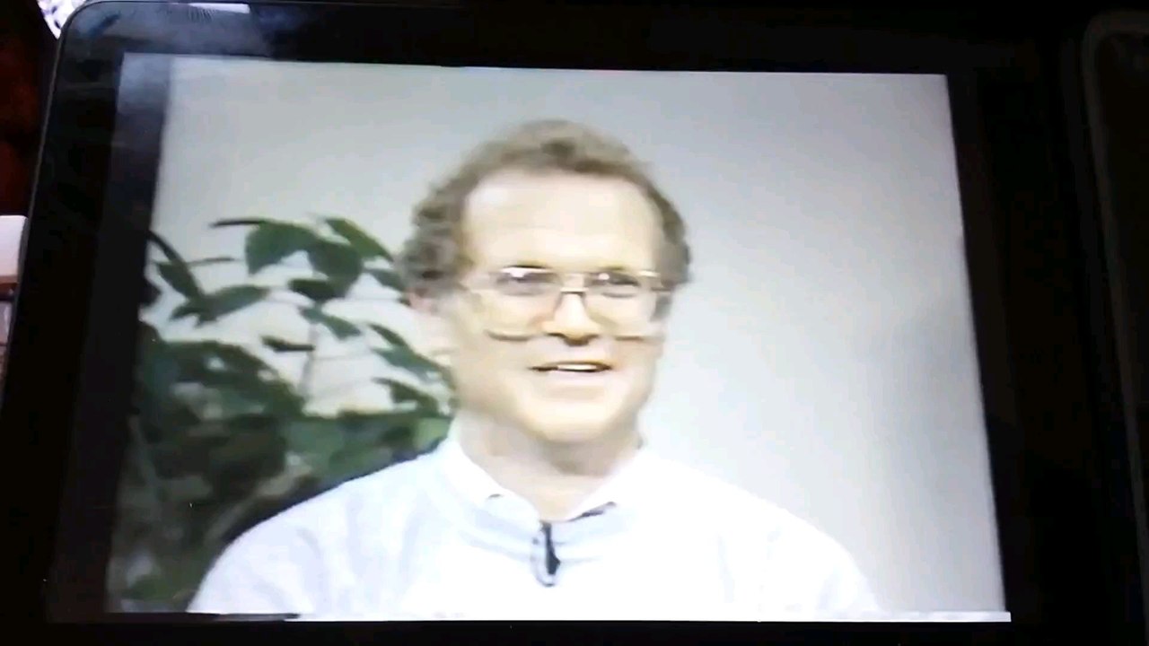 Closing to Sing! Sesame Street Remembers Joe Raposo and His Music VHS 1990 (Random House Home Video Version)