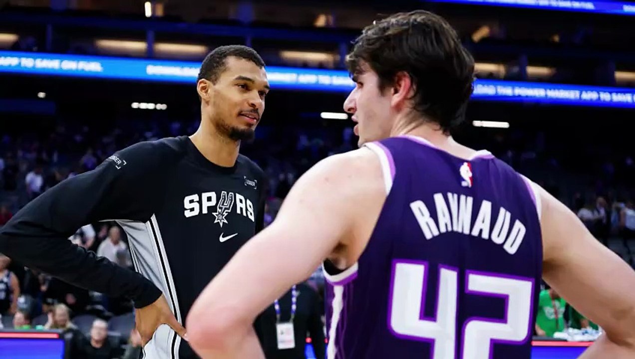 Victor Wembanyama, meilleur défenseur, et Maxime Raynaud, meilleur débutant, distingués en mars en NBA - Basket - NBA