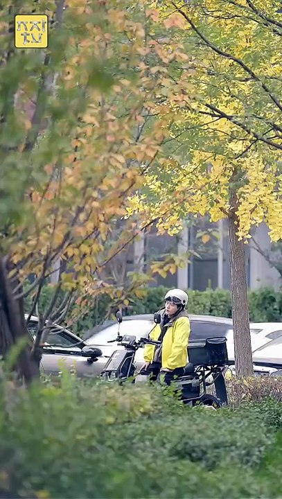 [Dubbed] Just Fight!