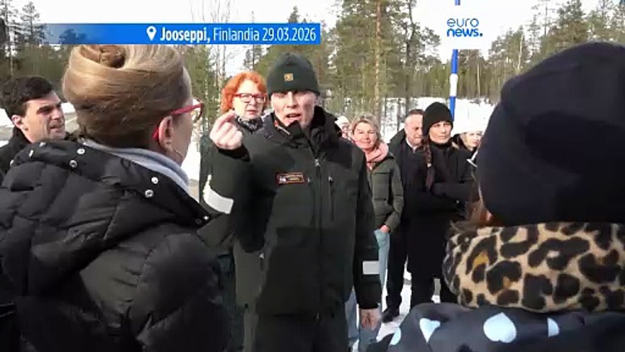Los reclutas finlandeses se entrenan para una guerra total con Rusia