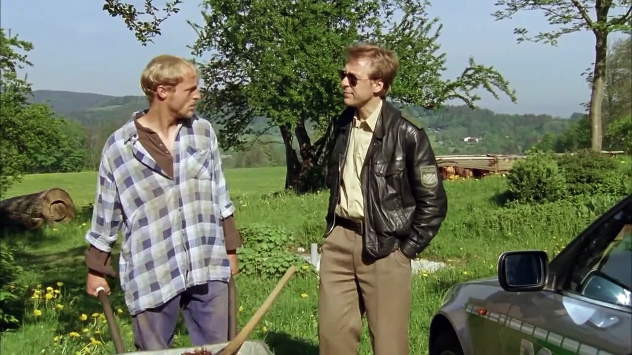 Die Rosenheim-Cops (167) Staffel 9 Folge 13 - Gefährliche Nachbarn