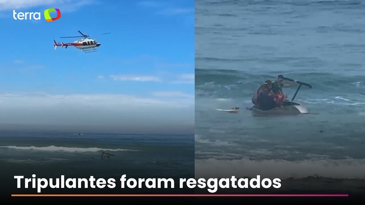 Helicóptero perde altitude e afunda na praia da Barra da Tijuca, no Rio de Janeiro