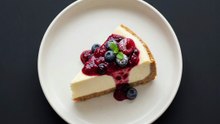 HOMEMADE CHEESECAKE RECIPE BY KAMOCHEF