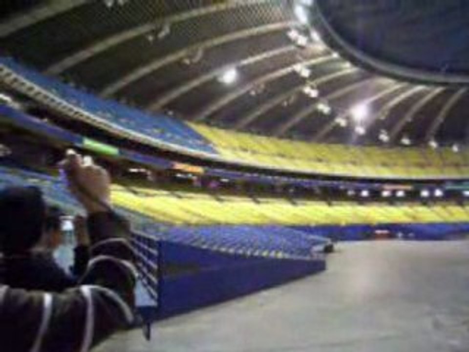 dans le stade olympique