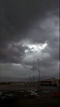 Barish Aur Naat 🕌 Soulful Islamic Recitation 💫 Rainy Mood Naat 🌧️ Emotional & Peaceful Kalam 😍