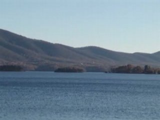 MOV00003 SMITH MOUNTAIN LAKE GRAND VIEW 2