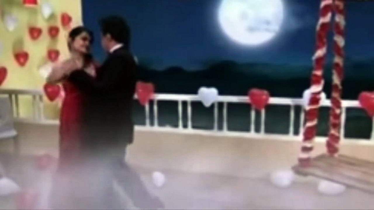 Romantic dance Jeannie aur Juju Song...