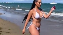 Shorts_shorts-Discover-the-Hottest-Bikinis