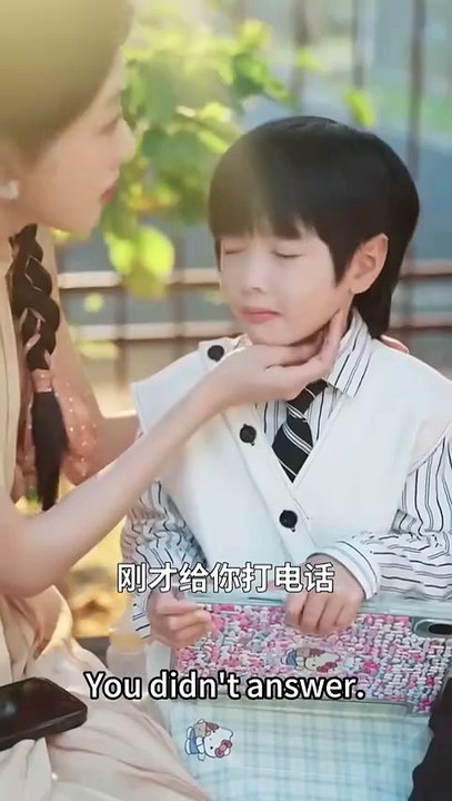 After seven years of marriage, she was cautious like walking on thin ice, but she was still abandoned and betrayed, and after being frustrated, she chose to divorce, just as everyone was waiting to see her jokes, the man who had been secretly in love with