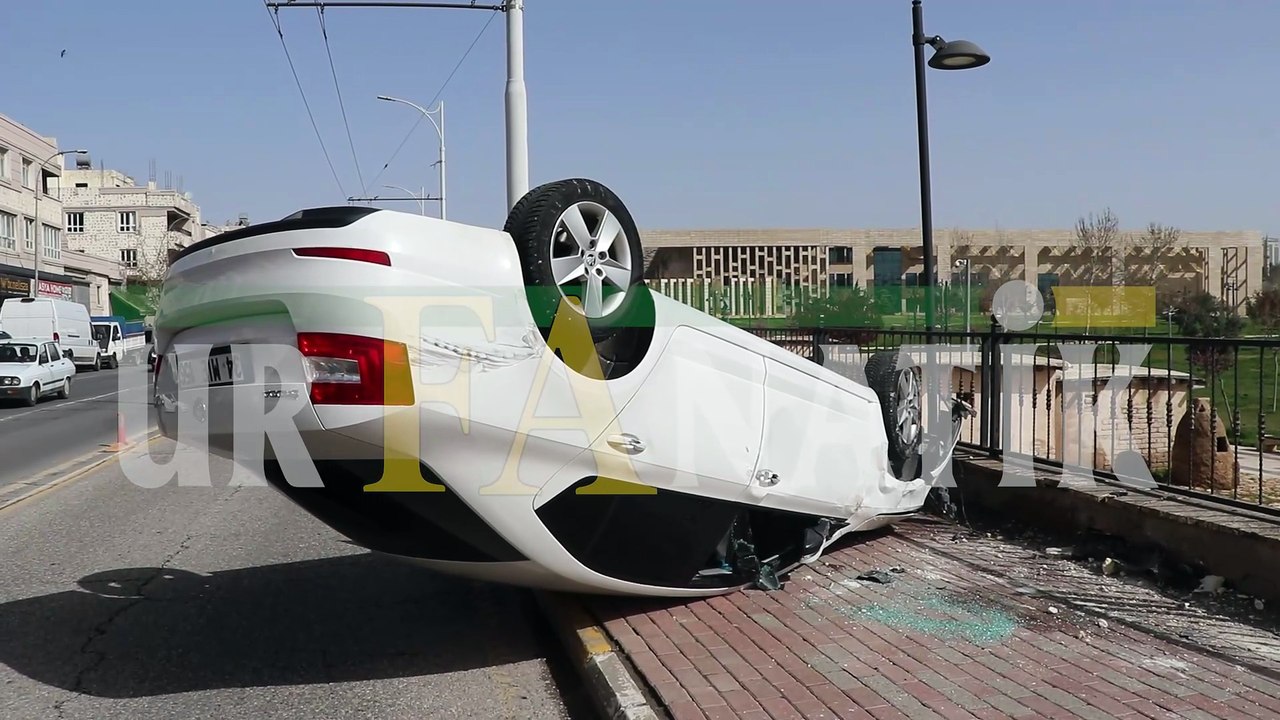 Şanlıurfa’da Çocuğu Kurtarmak İsterken Kaza Yaptı!