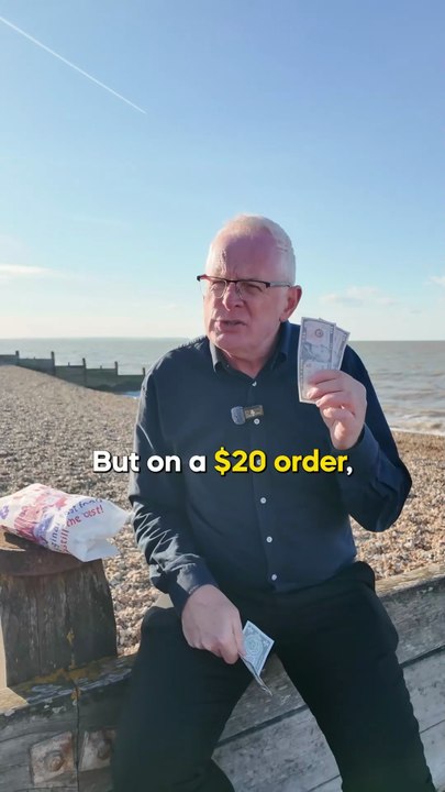 Why Restaurants Are BANNING Cards (Shocking Truth 💳🚫)