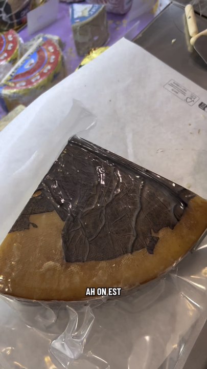 🧀✨ L’Italico est un fromage italien aussi surprenant que raffiné ❤️