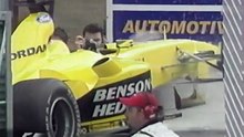 Formula1.2003.Round01.Australia.Race.TF1.480p.H264.French