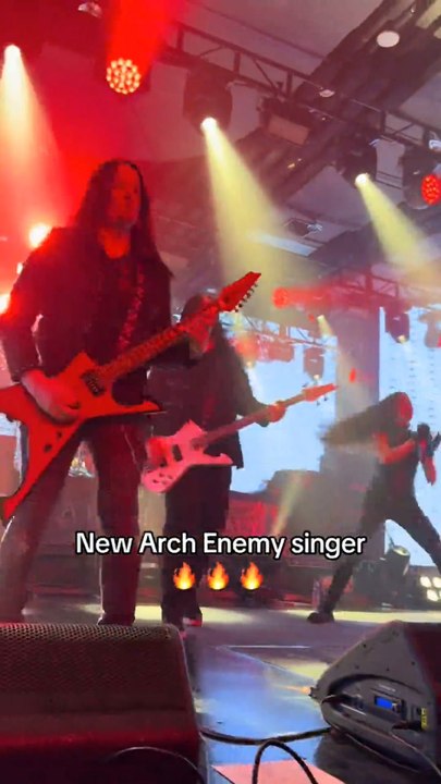 Amazing Footage From Arch Enemy’s First Show With Their New Singer Lauren Hart