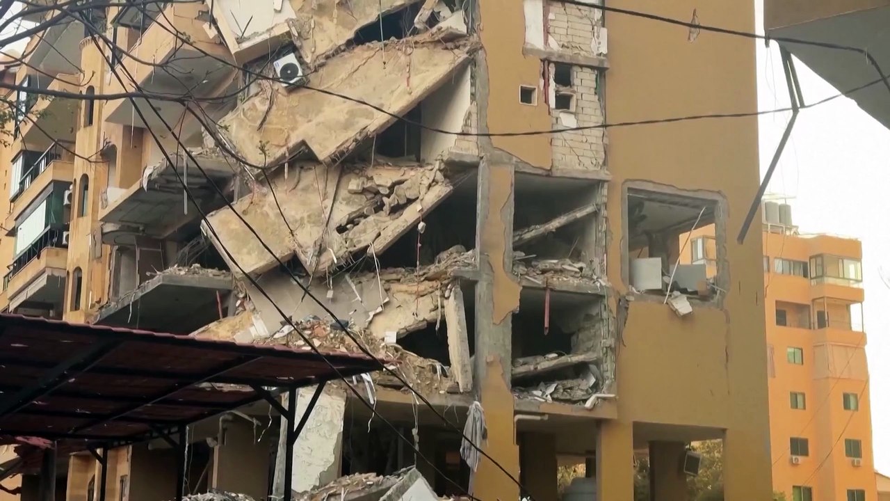 Israeli launches overnight strikes targeting Hezbollah sites in Beirut