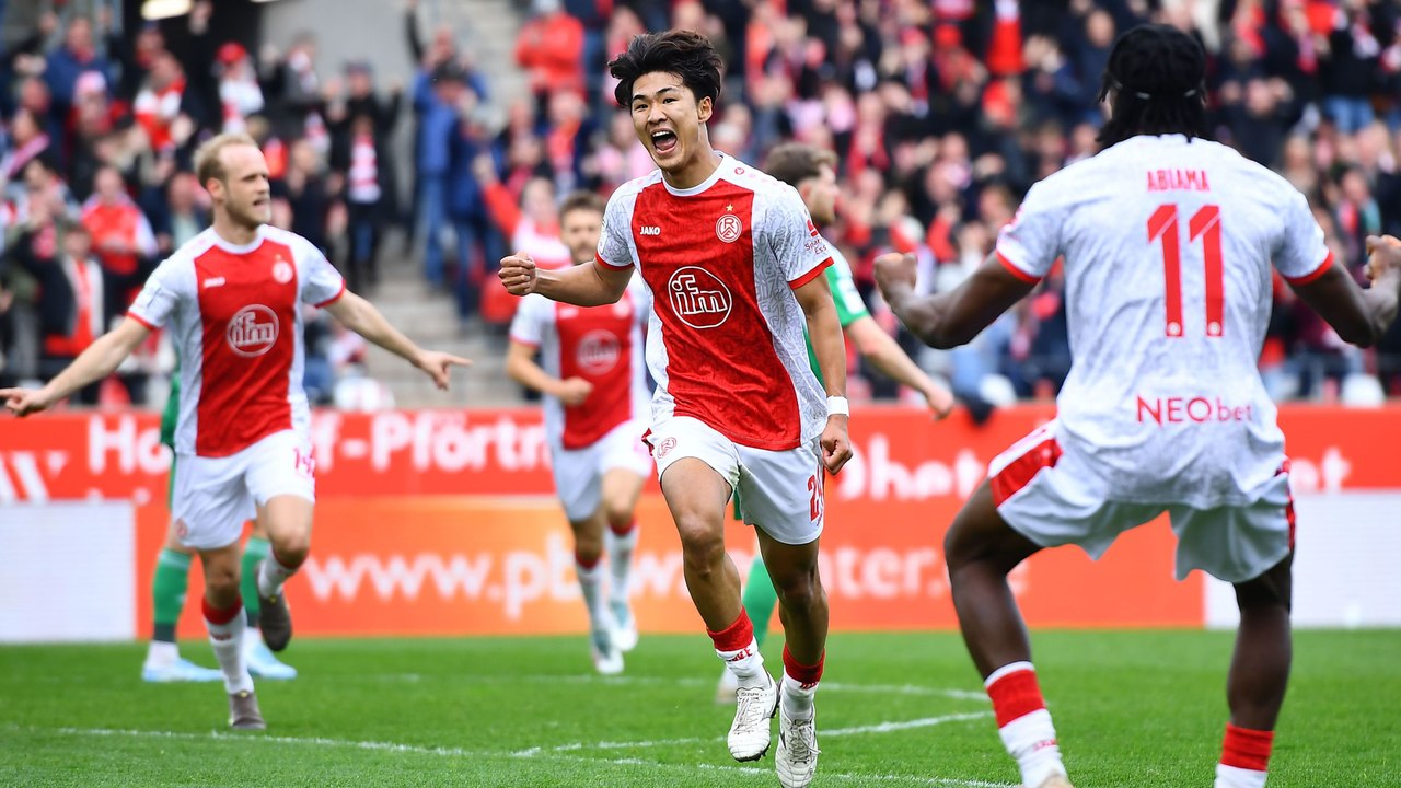 Mizuta veredelt Brummes Querpass: Derbysieg für RWE gegen MSV