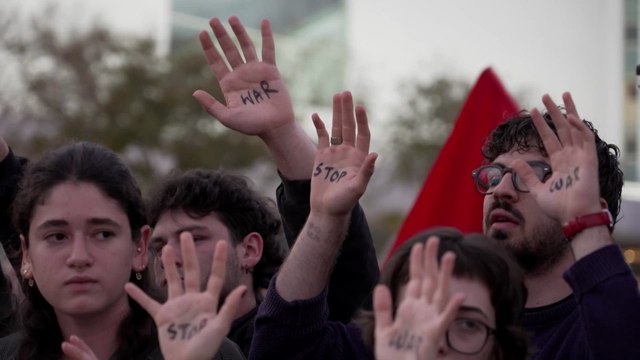Hundreds Defy Military Ban and Take to Tel Aviv's Streets Against the Iran War
