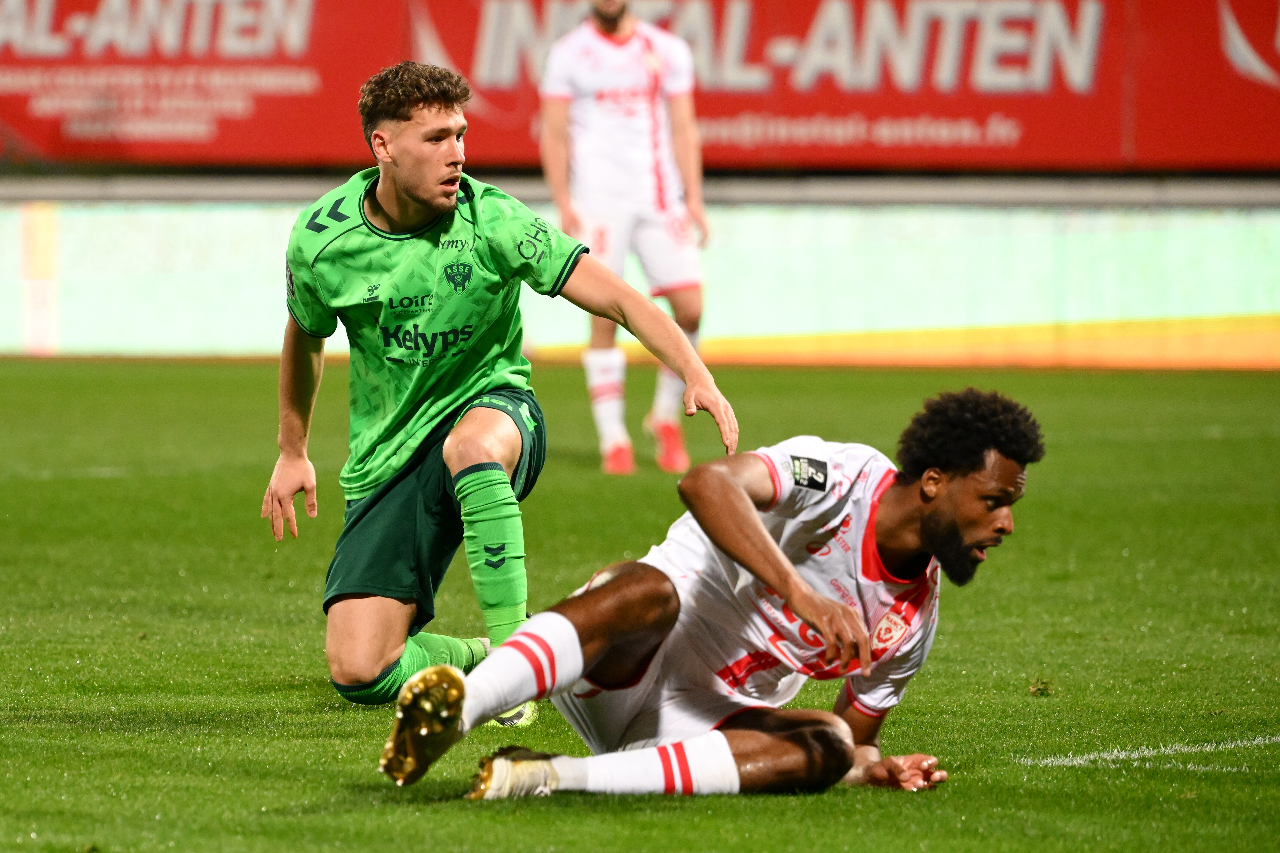 Ligue 2 : Les Verts sauvent leur peau sur le fil à Nancy