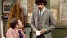 Barney Miller - 5x09 - The Vandal