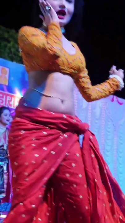 Tanushri Pumekar lavani star ✨ damdar dance