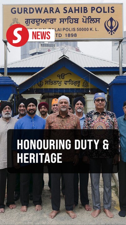 Digital Minister honours Sikh PDRM officers, urges unity