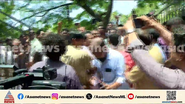 വാടാനപ്പള്ളിയിലും BJPയുടെ കിറ്റ് വിതരണമെന്ന് ആരോപണം; തെരഞ്ഞെടുപ്പ് ചട്ടലംഘനമെന്ന് ടിഎന്‍ പ്രതാപന്‍