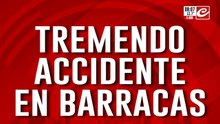 ¡Locura al volante! Iba a contramano por Barracas y terminó en un dramático vuelco