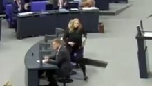 Migrationswende und Sozialpolitik Geschlossene Grenzen und solidarische Sozialleistungen