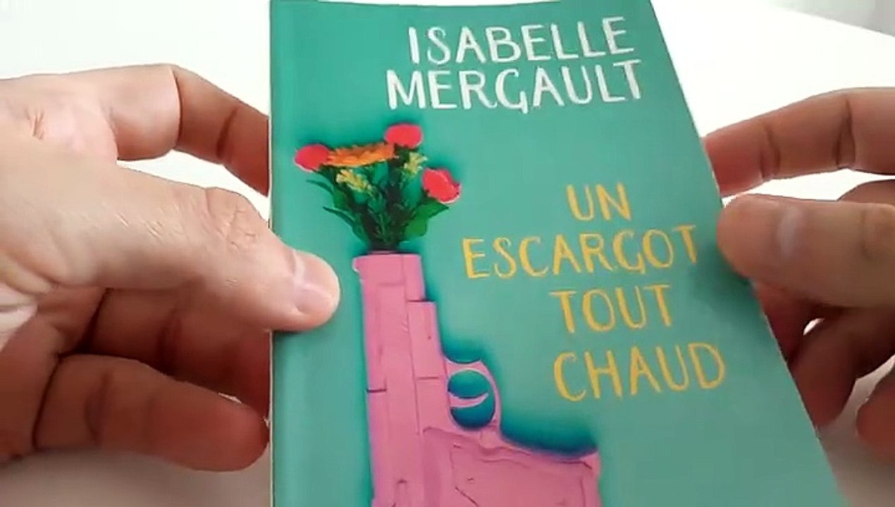 Un escargot tout chaud premier roman - Isabelle Mergault