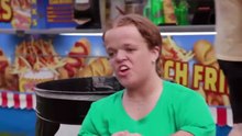 7 Little Johnstons - Season 17 - Episode 04: POV: You're Raising a Pig