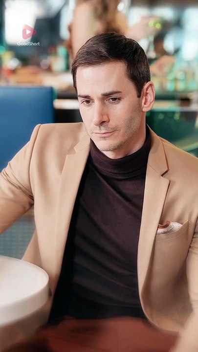 #Repost @goodshortdrama Looksmaxxing masterclass w @joelerdmann_. Don’t miss #YesMyStepbrotherSucks only on @goodshortdrama