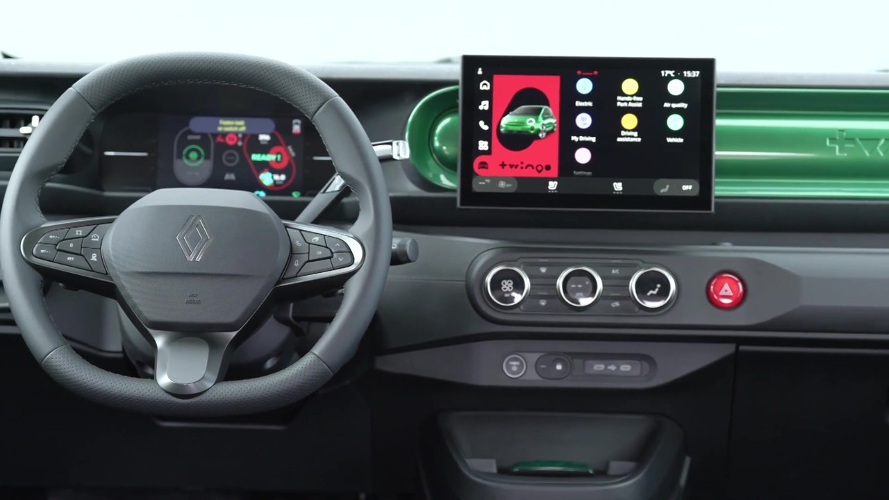 Renault Twingo E-Tech electric - Techno version in Absolute Green Interior Design