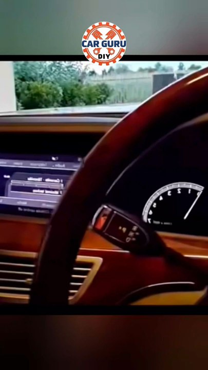 one screen diffren view for driver and passanger