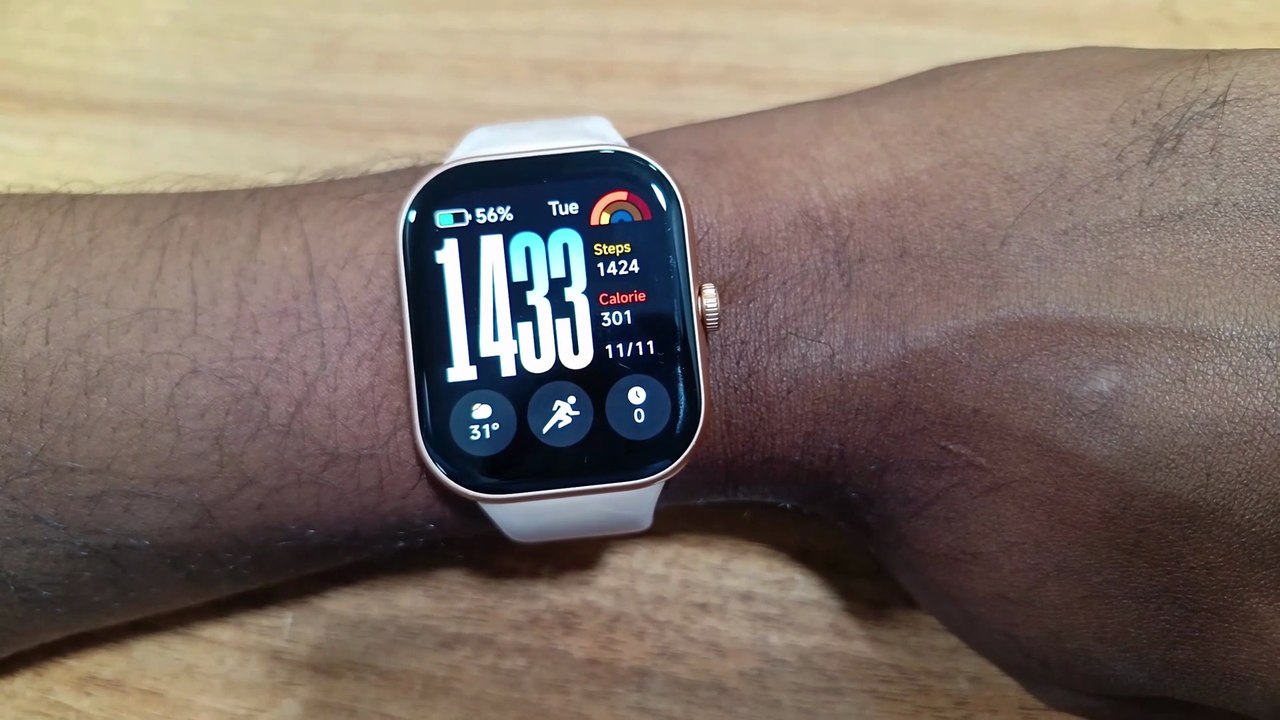 Redmi Watch Move brings style, fitness & smart features together! 💪⚡