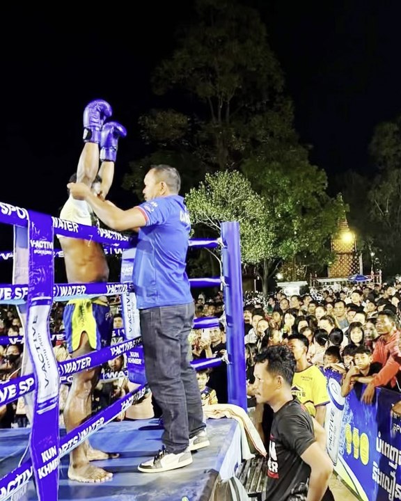 បាត់ដំបងសម្បូរសង្វៀនថ្នាលតាមវត្ត តែបើសង្វៀនស្តង់ដាសម្រាប់ថ្នាល លោកប៉ុង សាមិត្ត លាន់មាត់ចំពោះ V-ACTIVE