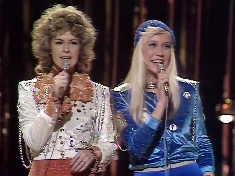 ABBA - Waterloo (Interpretación ganadora del concurso de la canción de 1974)