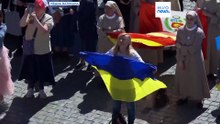 Папа римский призвал христиан непрестанно молиться о мире