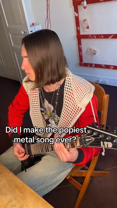 Metalcore and pop is the best mix 🥳🤘