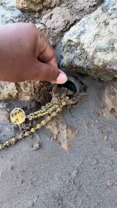 Treasure gold in bottle  #gold #treasuregold #viral #reels