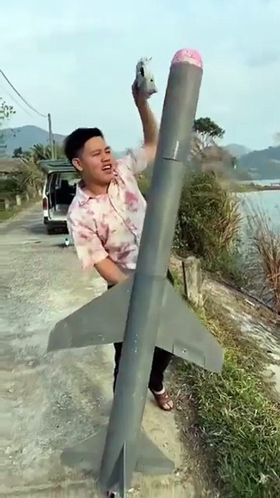Bro giving heart attack to civilians with this RC missile