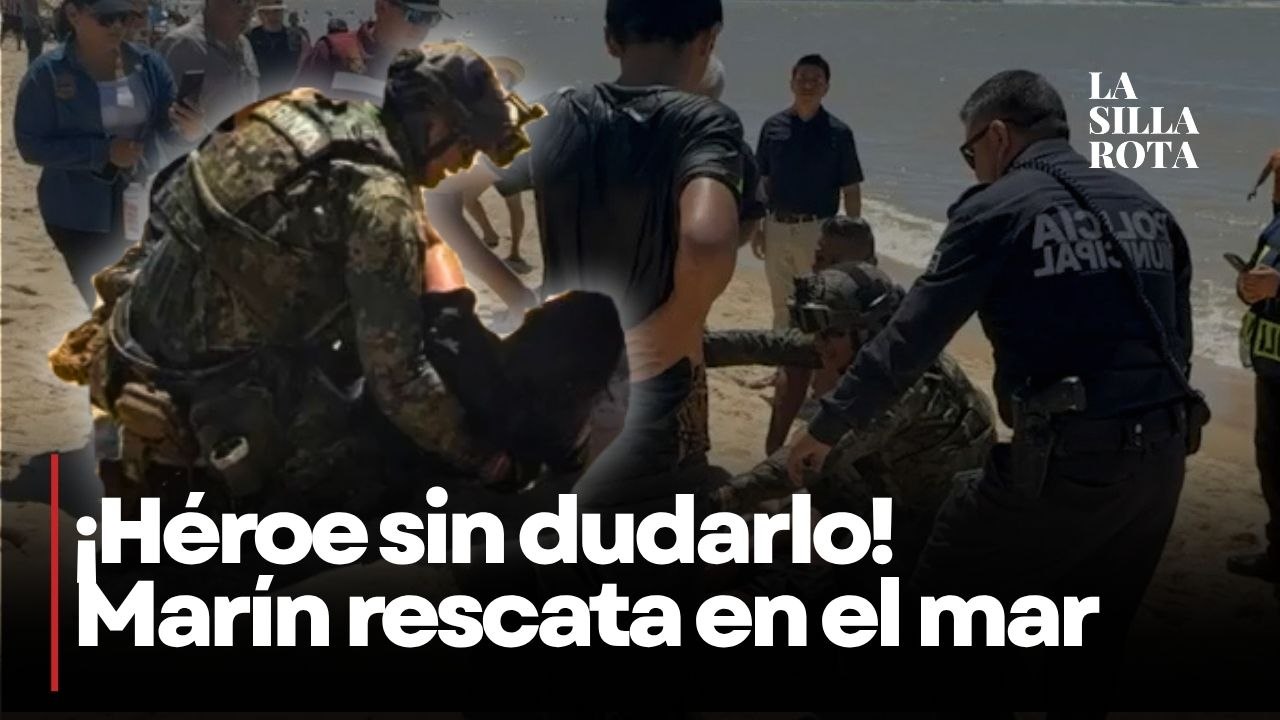 Héroe en Baja California Marino rescata a persona en playa del Malecón