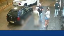 Homem agride mulher, esfaqueia outra vítima e fere cachorro